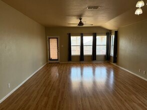 9626 Anderson Way in Converse, TX - Building Photo - Building Photo