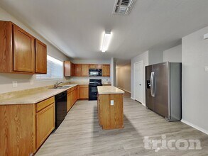 9506 Lookover Bay in Converse, TX - Building Photo - Building Photo