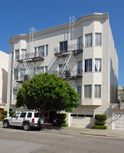 40 Capra Way in San Francisco, CA - Building Photo - Building Photo