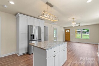 2892 Shady Ln Ave in Concord, NC - Building Photo - Building Photo