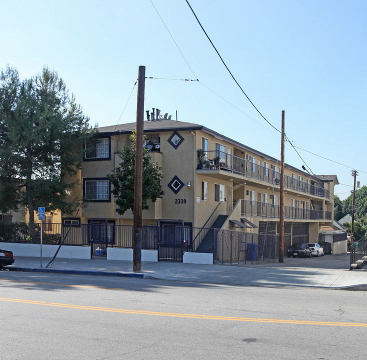 Highland Springs (Lincoln Park) in Los Angeles, CA - Building Photo