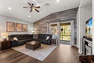 2554 Cypress Trace Cir in Orlando, FL - Building Photo - Building Photo