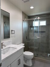 1005 N Grand St in Orange, CA - Building Photo - Building Photo