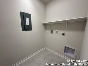 6703 Hoffman Pln in San Antonio, TX - Building Photo - Building Photo