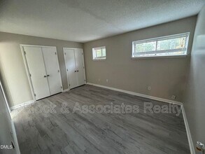 533 Pine Ridge Pl in Raleigh, NC - Building Photo - Building Photo