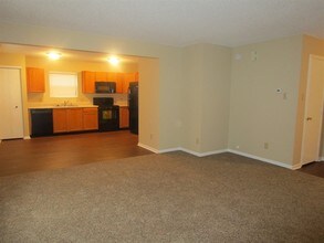 1697 Blue Grass Pky in Greenwood, IN - Building Photo - Building Photo