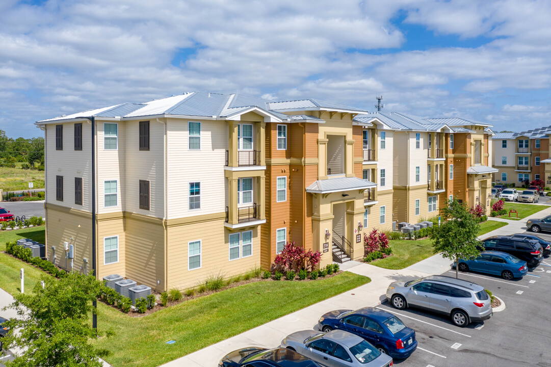 Vineland Landings in Kissimmee, FL - Foto de edificio