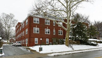 Amberson Towers Condominium in Pittsburgh, PA - Building Photo - Building Photo