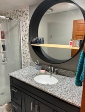 121 S Hellier St, Unit 1 in Pikeville, KY - Building Photo - Building Photo