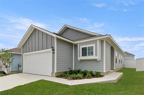 125 Honeybee Ln in Elgin, TX - Building Photo