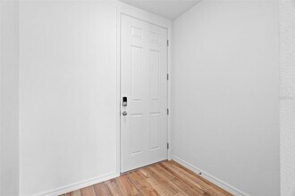 16353 Bird of Paradise Ave in Clermont, FL - Building Photo - Building Photo