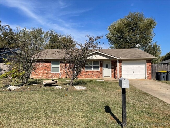 property at 625 W 149th St