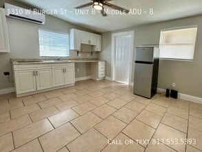 1310 W Burger St in Tampa, FL - Building Photo - Building Photo