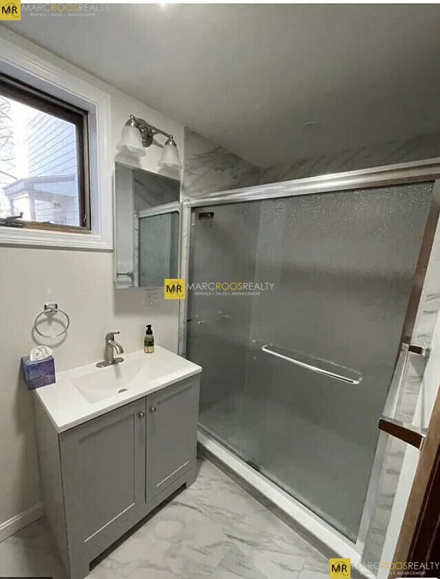 161 Otis St, Unit Otis St #2 in Cambridge, MA - Foto de edificio - Building Photo