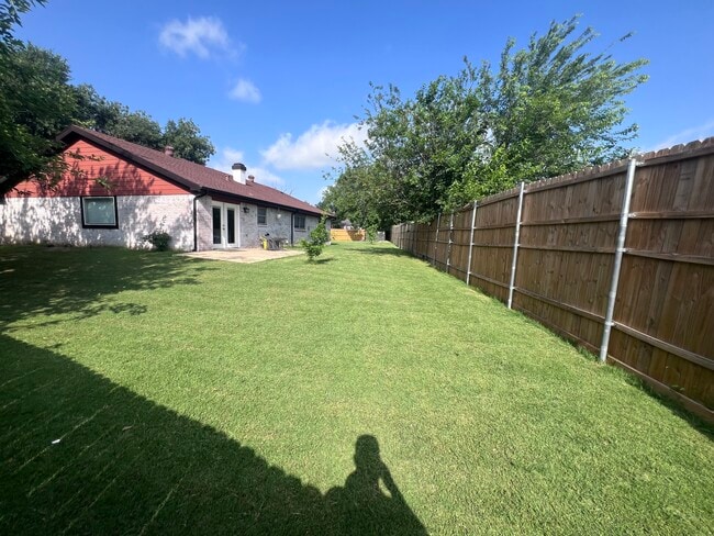 100 Bugle Ct in Fort Worth, TX - Building Photo - Building Photo