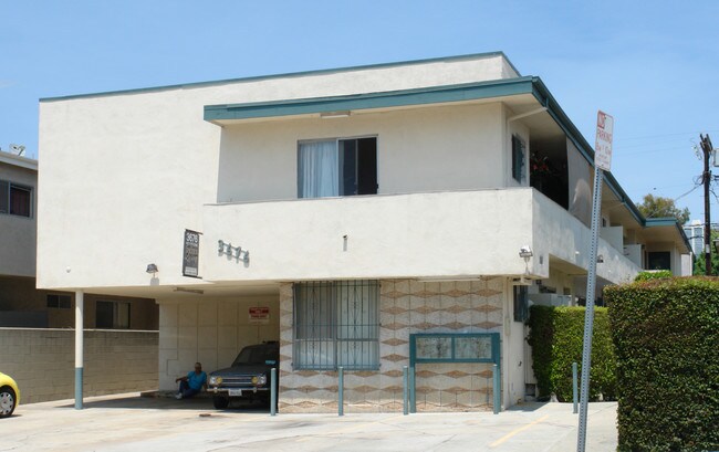 3676 Keystone Ave in Los Angeles, CA - Building Photo - Building Photo