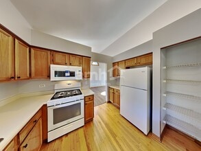 24058 W Heather Ct in Plainfield, IL - Foto de edificio - Building Photo