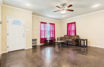 331 French Ave in Waco, TX - Building Photo - Building Photo