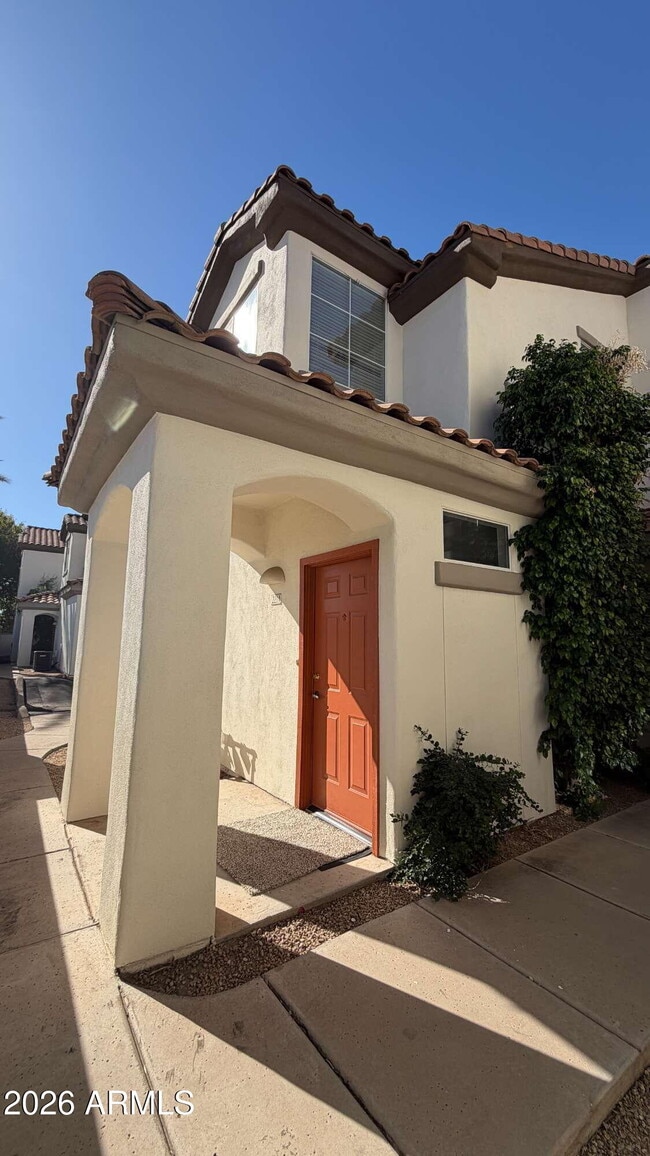 property at 2992 N Miller Rd