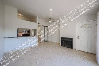 14203 N 19th Ave in Phoenix, AZ - Foto de edificio - Building Photo