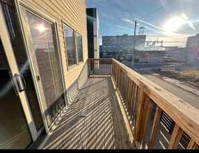 1506 N 8th St in Philadelphia, PA - Foto de edificio - Building Photo