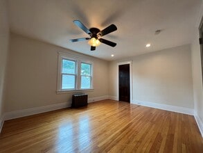 61 Hirschfield Dr, Unit Upper in Buffalo, NY - Building Photo - Building Photo