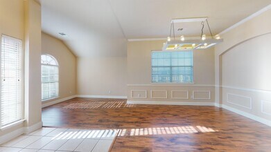 7601 Maplewood Dr in Rowlett, TX - Building Photo - Building Photo
