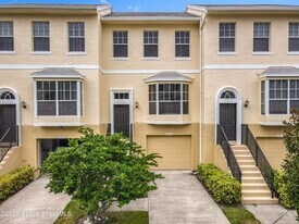 1680 42nd Square in Vero Beach, FL - Building Photo