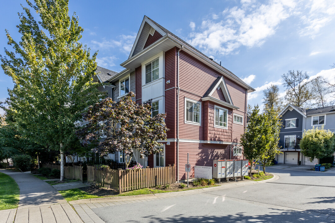 Brookside in Surrey, BC - Building Photo