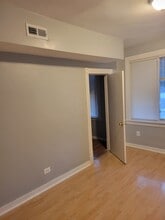12128 S Halsted St, Unit 2fl in Chicago, IL - Building Photo - Building Photo