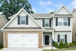 248 Crescent Woode Dr in Dallas, GA - Building Photo
