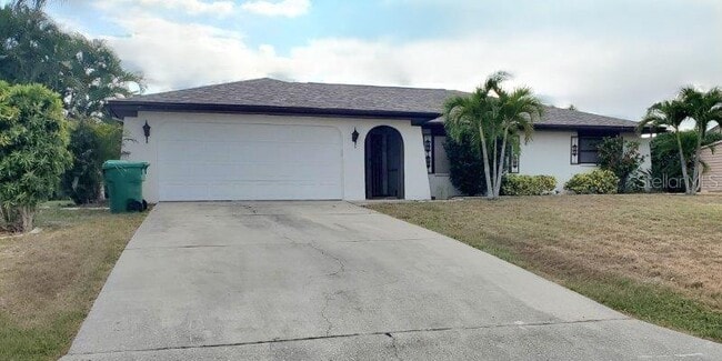 446 Spring Lake Blvd NW