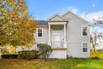 920 Jacob Ct in West Chicago, IL - Foto de edificio - Building Photo