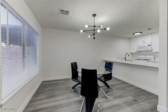4649 Vía Torino in Las Vegas, NV - Building Photo - Building Photo