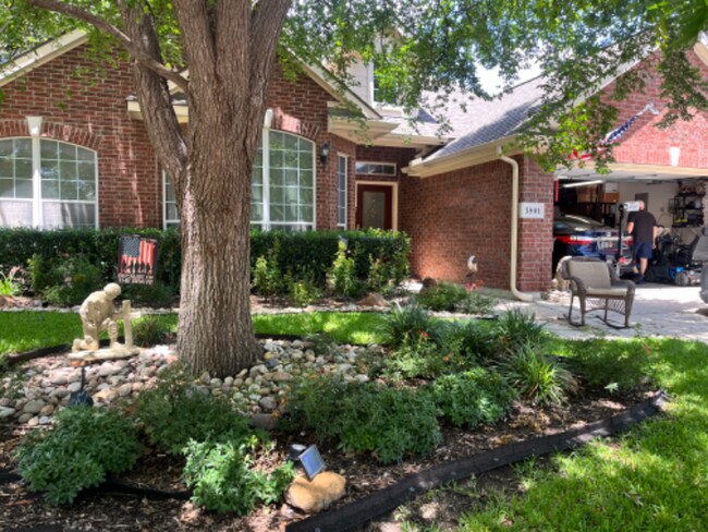 property at 3801 Rochester Dr