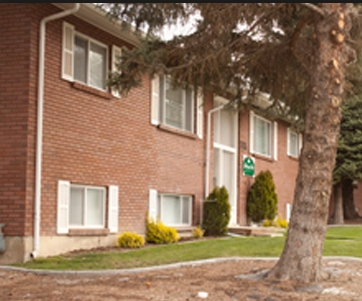 Holladay Villa Apartments in Holladay, UT - Building Photo