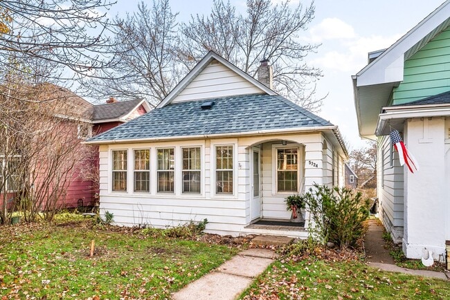 property at 5724 W 8th St