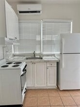 12906 NE 6th Ave in North Miami, FL - Building Photo - Building Photo