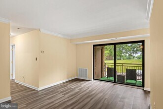 6007 Majors Ln in Columbia, MD - Building Photo - Building Photo