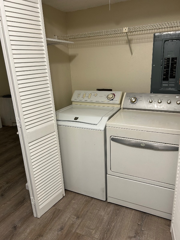 305 Calle Amistosa in Brownsville, TX - Building Photo - Building Photo