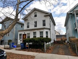 71 Nash St, Unit #1 in New Haven, CT - Building Photo
