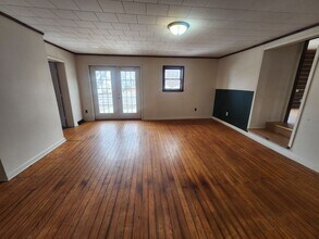 345 S Main St in Newport, IN - Building Photo - Building Photo