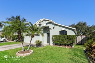 214 Chardonnay Pl in Valrico, FL - Foto de edificio - Building Photo