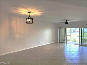 10030 Maddox Ln in Bonita Springs, FL - Building Photo - Building Photo