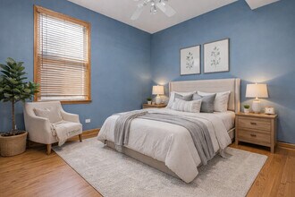 1901 W Fletcher St in Chicago, IL - Building Photo - Building Photo