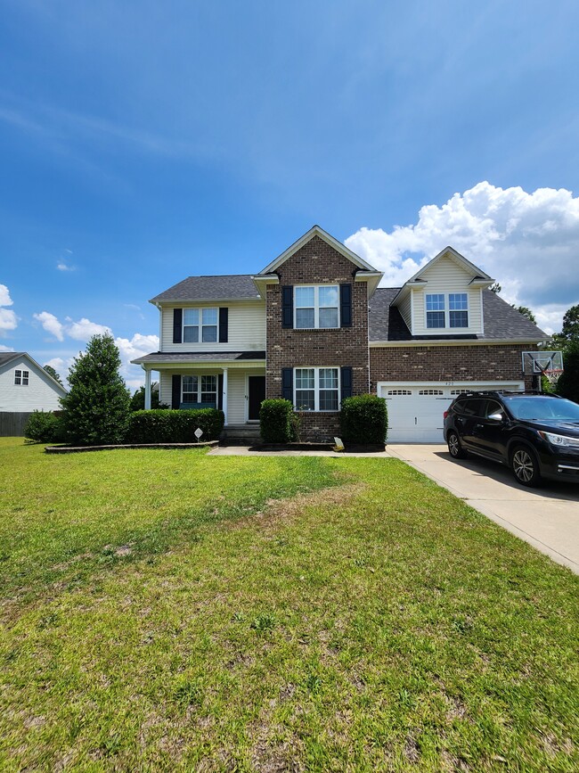 property at 420 Valley Oak Dr