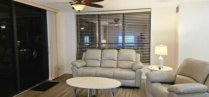 3460 N Key Dr in Ft. Myers, FL - Building Photo - Building Photo