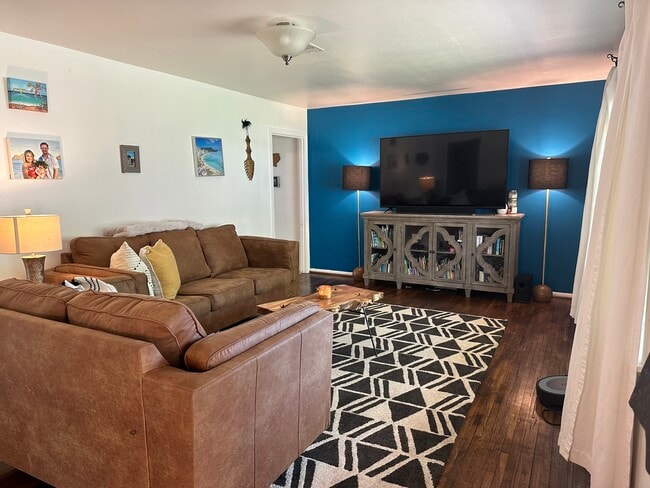 property at 5437 Santa Barbara Ave