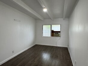 1496 Lehia St in Honolulu, HI - Building Photo - Building Photo