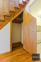 59 W 73rd St in New York, NY - Building Photo - Building Photo
